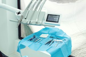 instrumentos-centro-odontológico-l-m